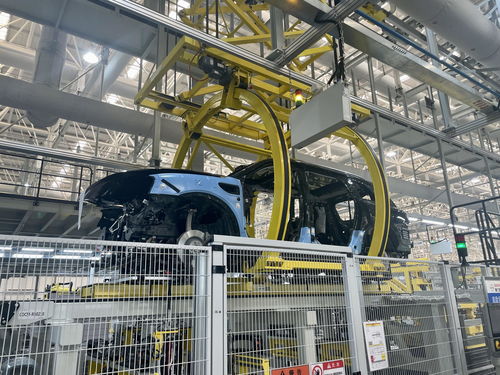 高质量发展调研行丨重庆赛力斯超级工厂 30秒下线一辆新能源汽车的技术开发奇迹